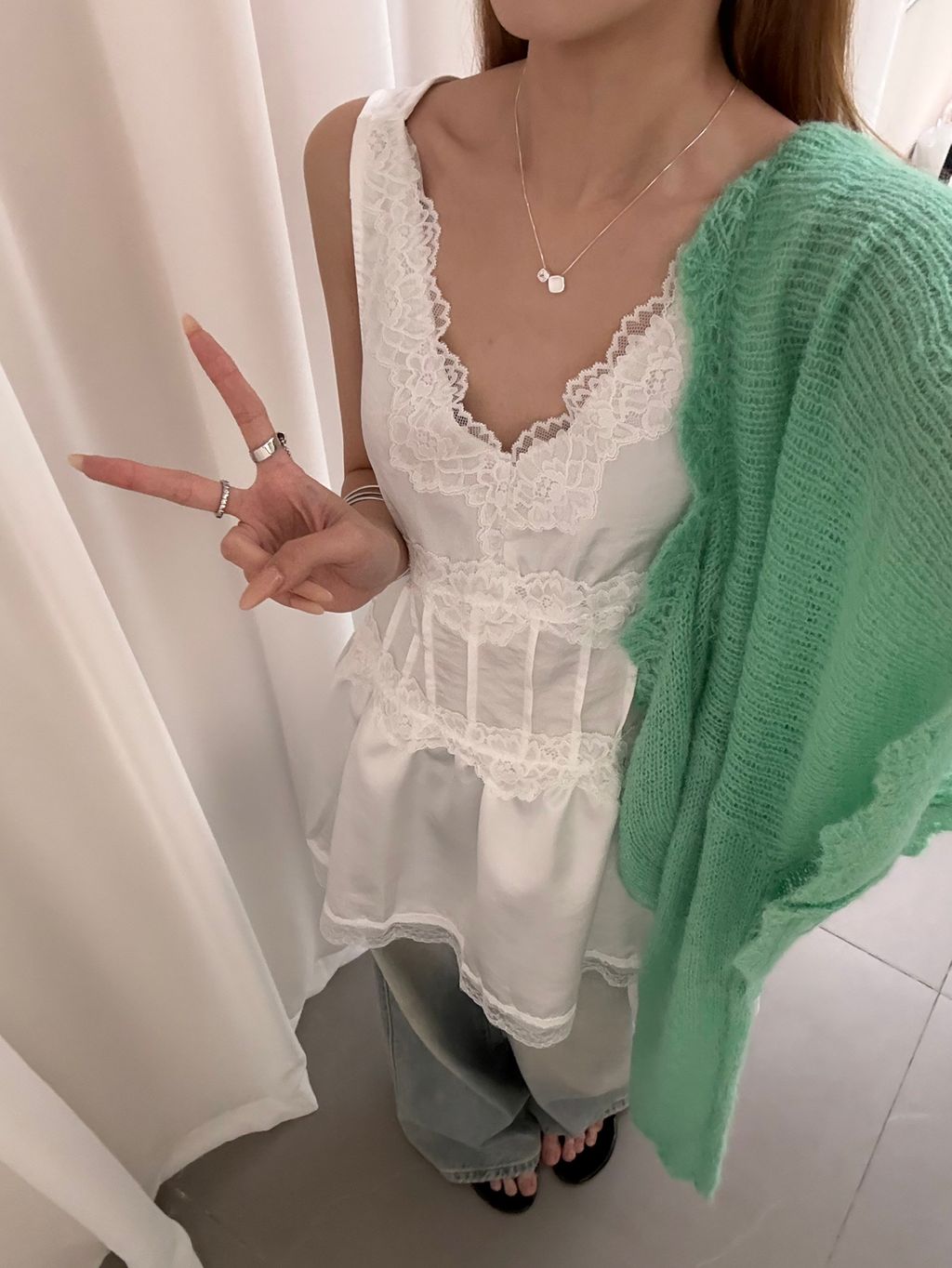 a441939dadf4efe6921de1dd8ae596f3