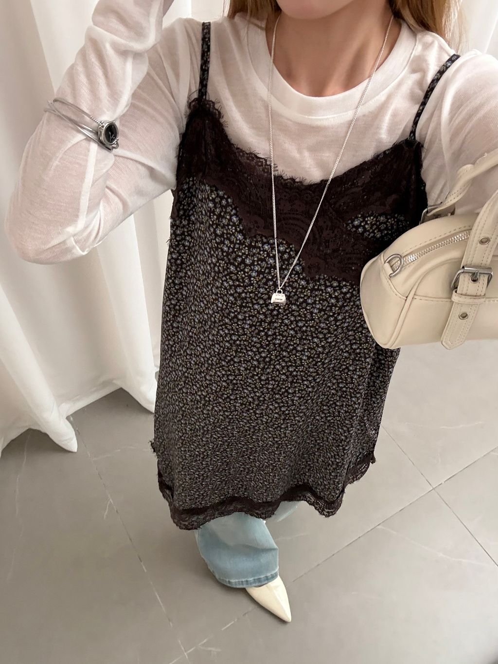 6df19ef2bdf0301982b9afb9d5059b76