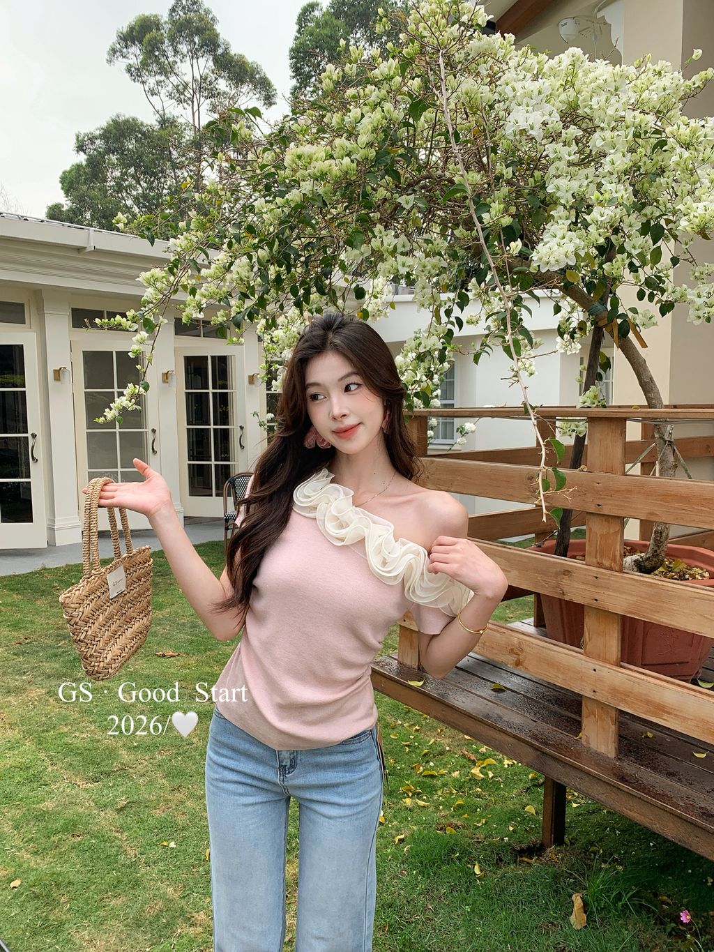 afee6d73072a9ffcec5dd2a4ba053a2f