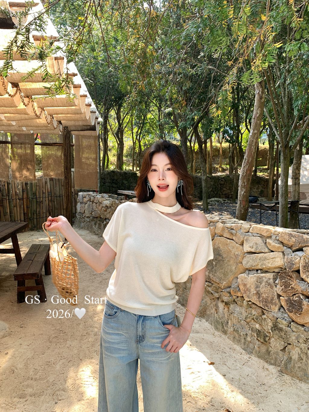 8566c3a11c222ec0ed0f737105b55d17