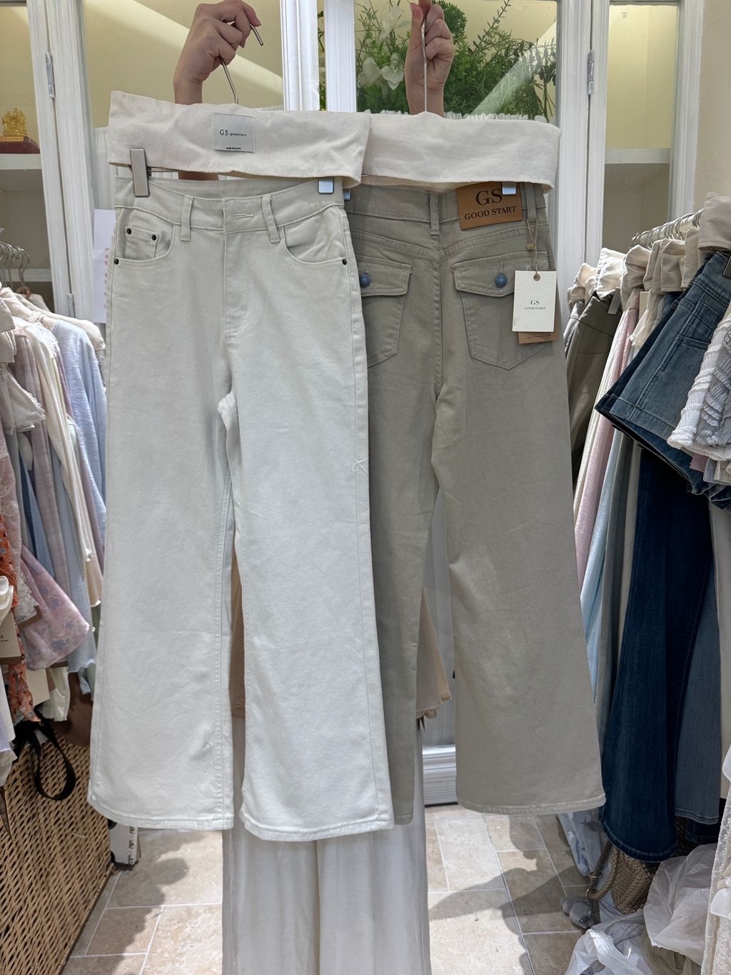 21c0952ee76bbfb79fecda79c93591e1