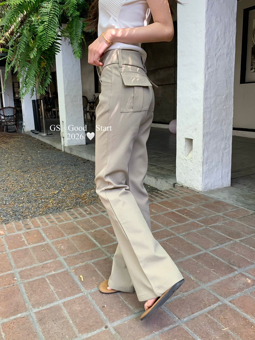 77d620a3656a7808a4b94644f85e7d32