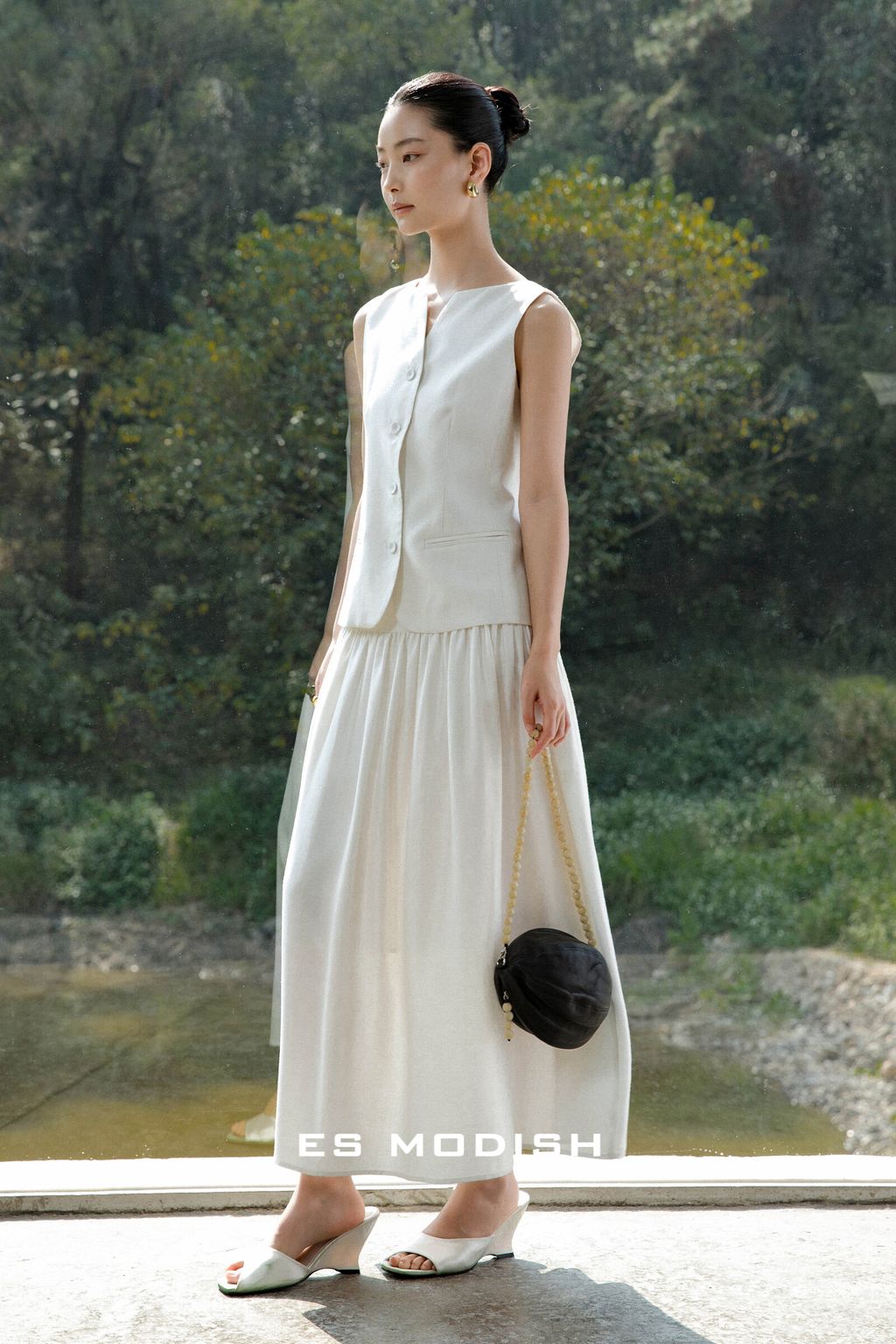 687827d57ff38a768a84bd2f25602a5c