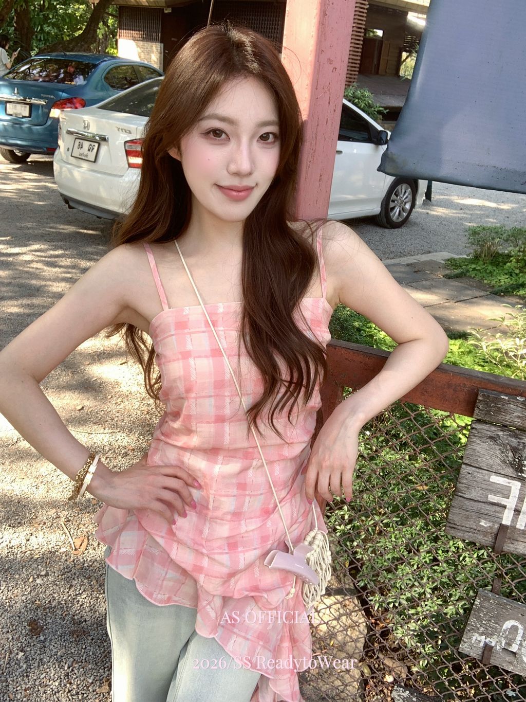 72e897bebd3da5703fcbd8f7eb27c707