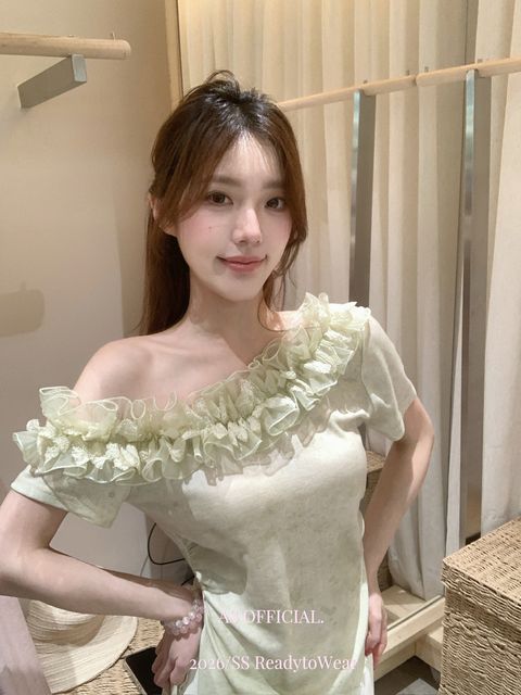 7b52bf700b19e8665b48d00837782317