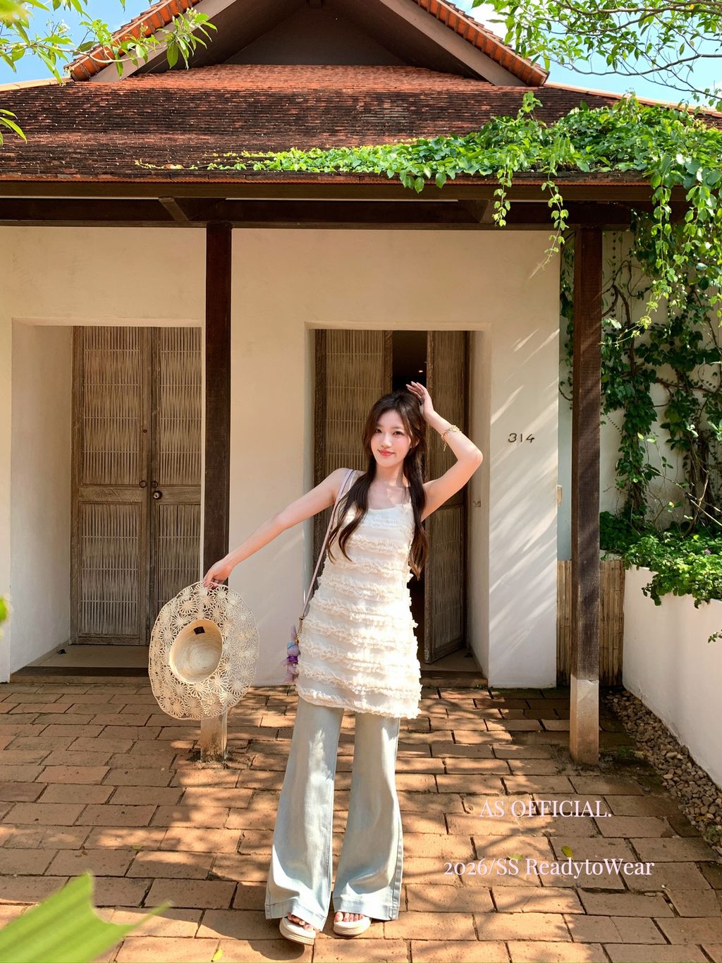 6889e90d773130ec0b73a4ec5dc0695f