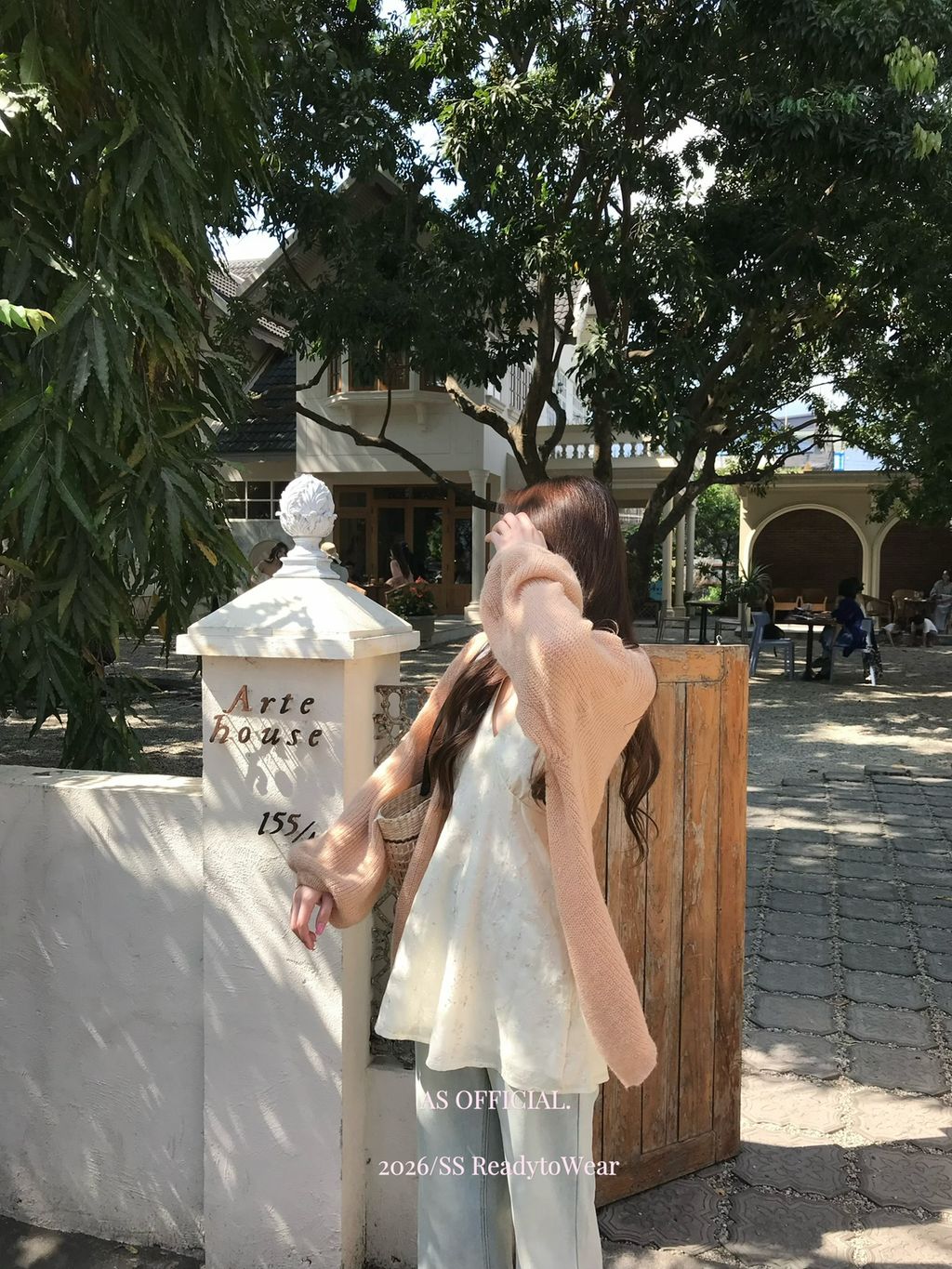 b82fee8535e9c9be16758e7844abb727