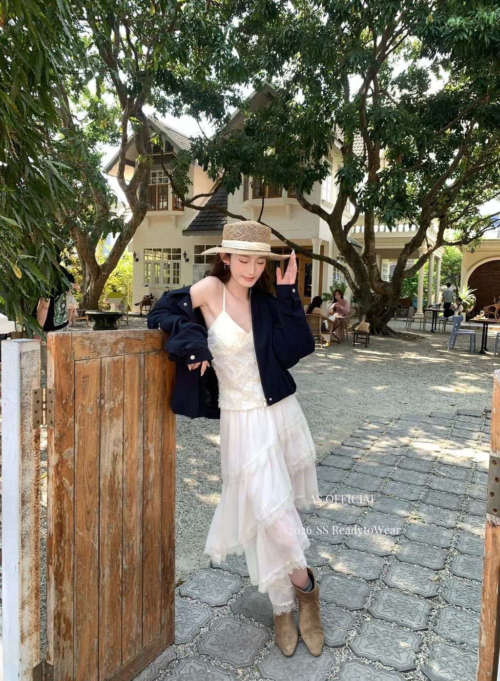 8816f2e0ed28884d15422471525244d9