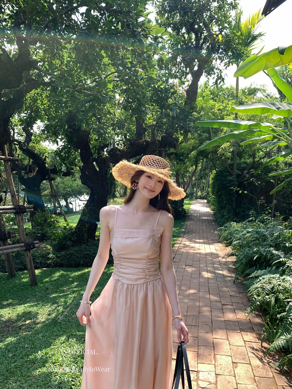 19bfe194705fe9e4e13bdde974ee1853