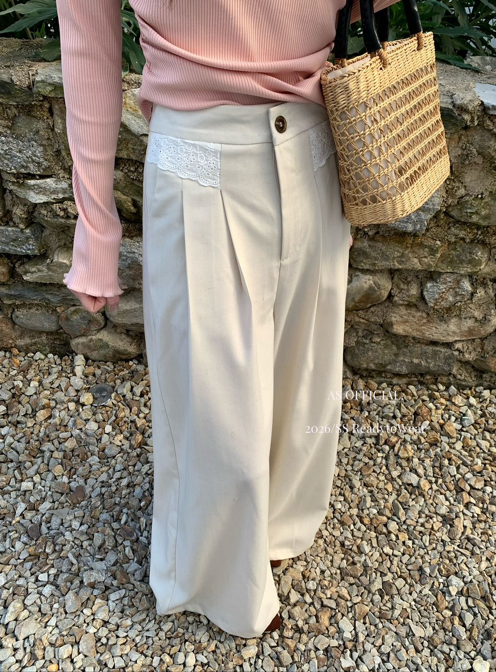 21051b3a57335d8097a1d4e00523f3da