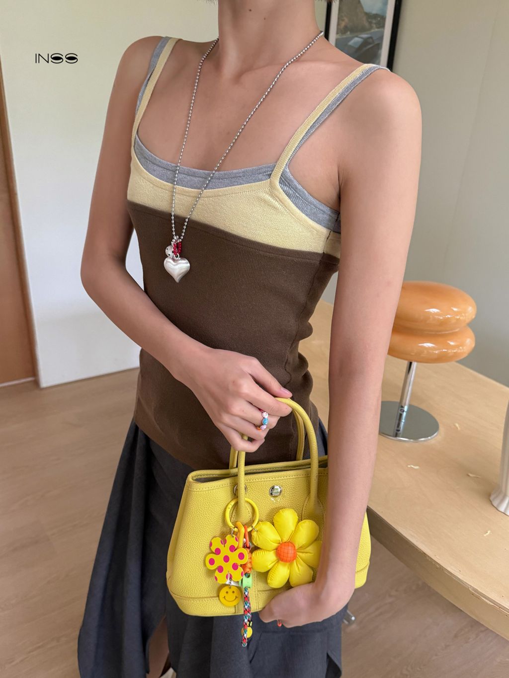 989b90e704aab37aa3761538ca2dca9b