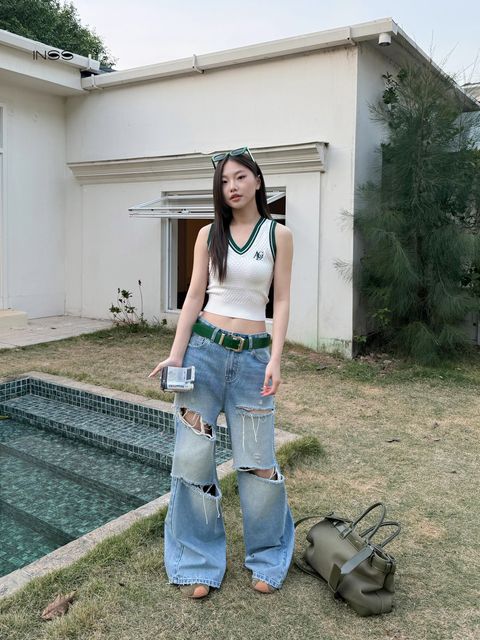 a187b72fddeb090122d7c70a3c2e4435