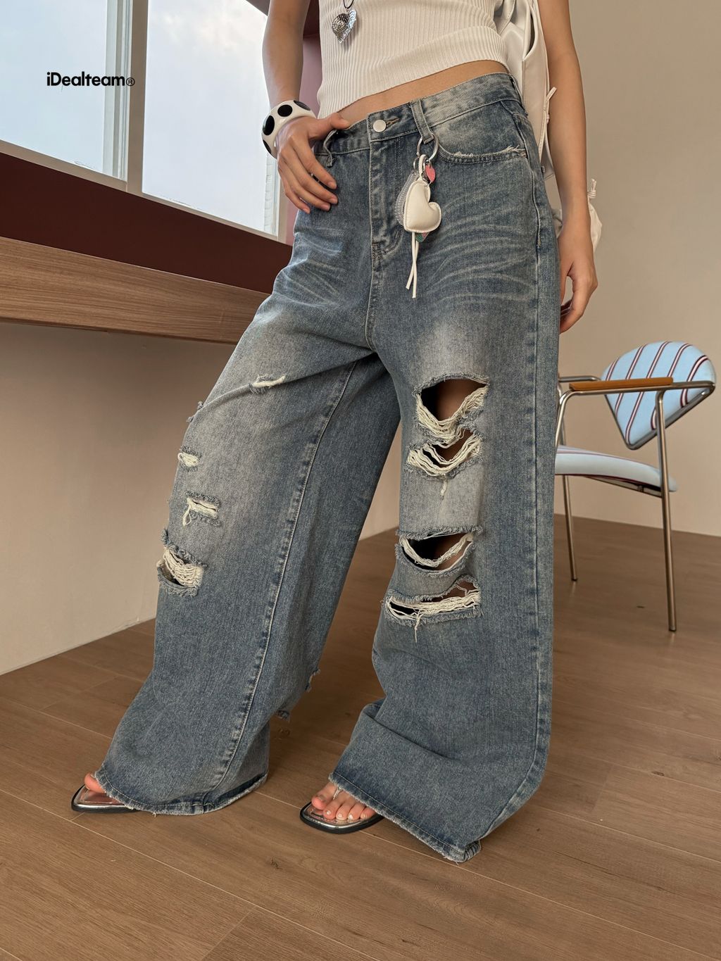 469855fb628538616824b496225cc53b