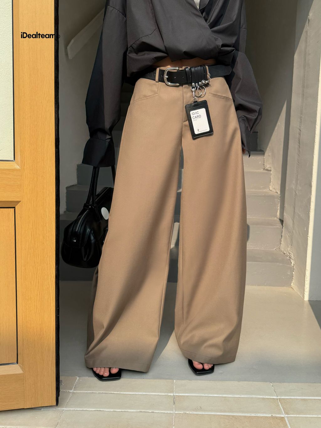 262ed595c6faf44e90f12700b276b1f3