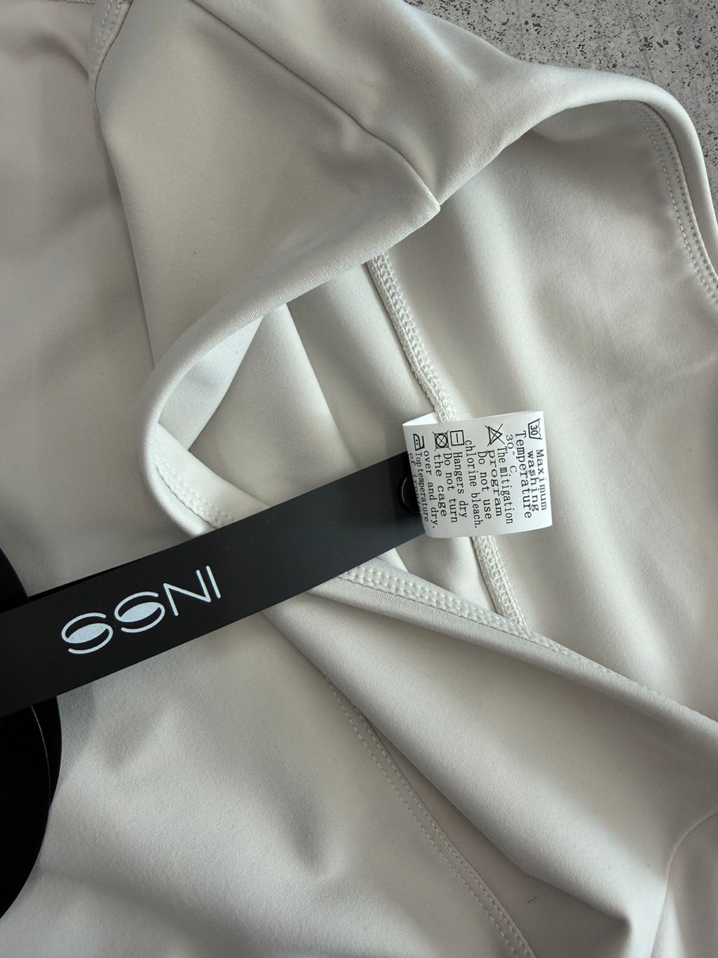 5248a0d3f57d6ca3be9afb8abd597233