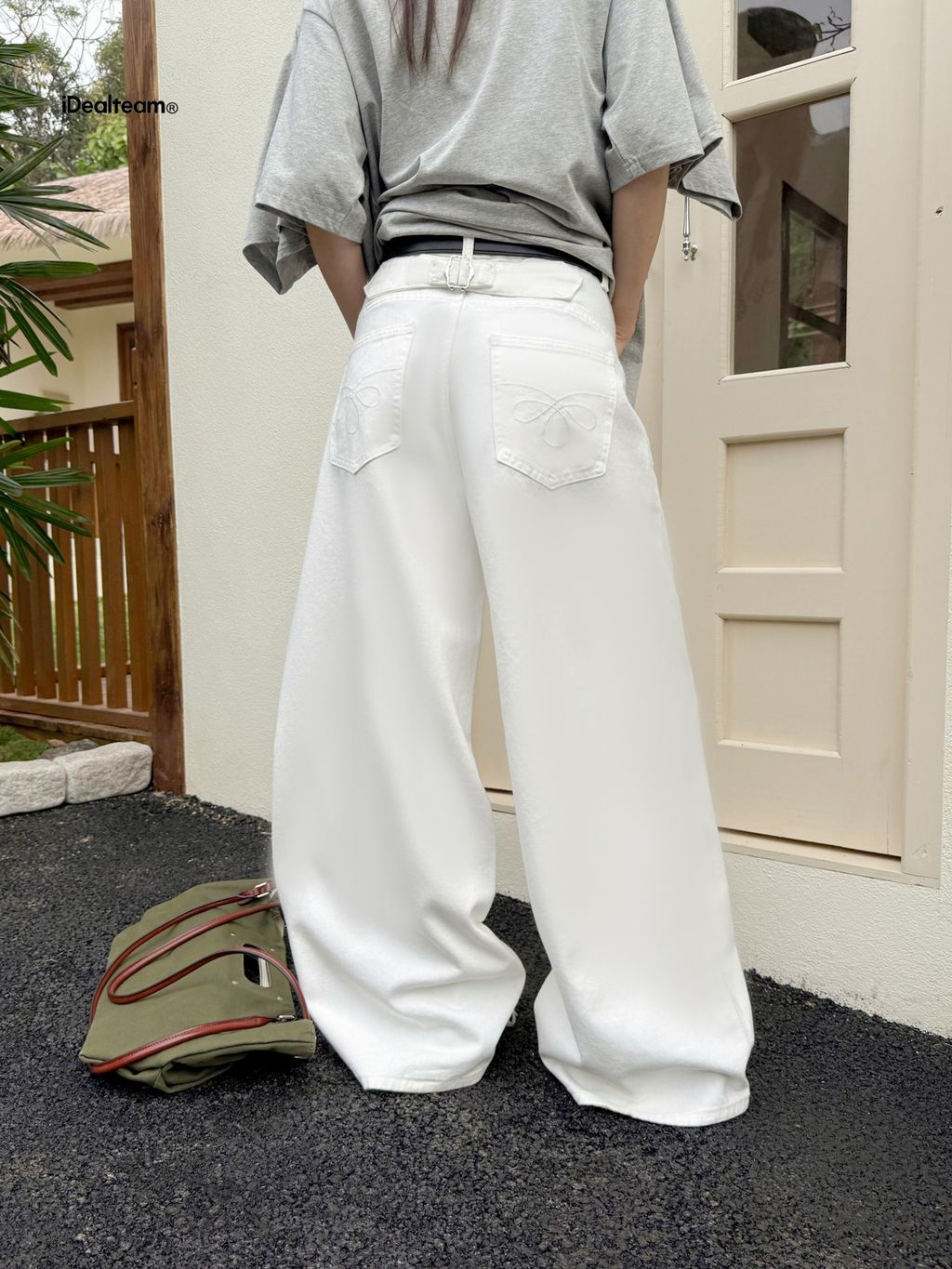 b4e0f5d4384abe4708e6197672753bf1