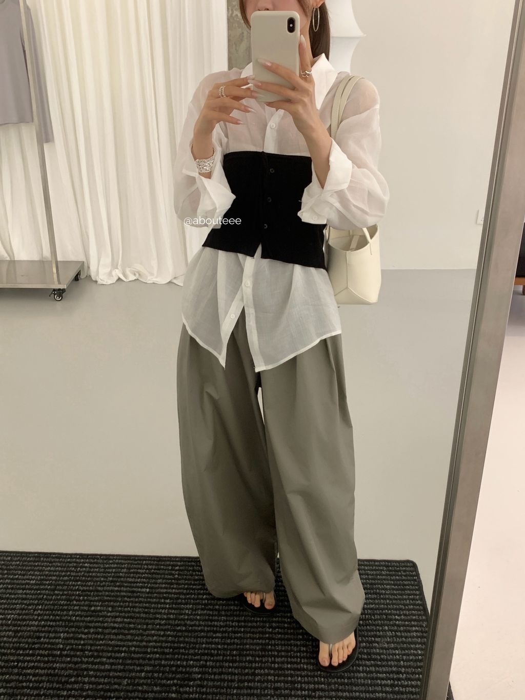 ede7853cdbb9ba6cf30daf16cd828c21