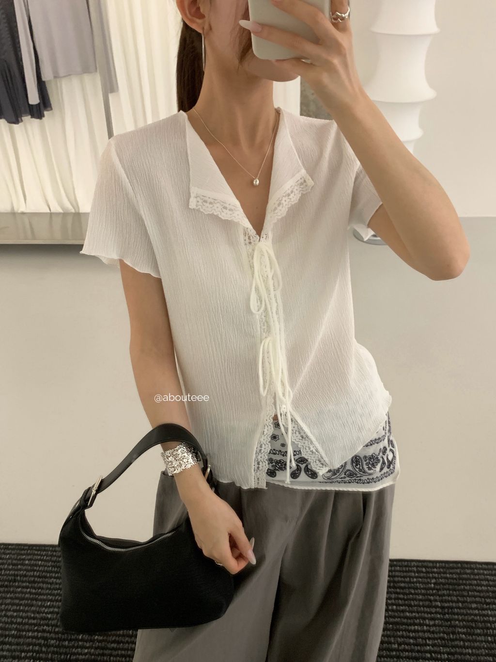 b9588b8050d1e45498a2d343d29e2e3f