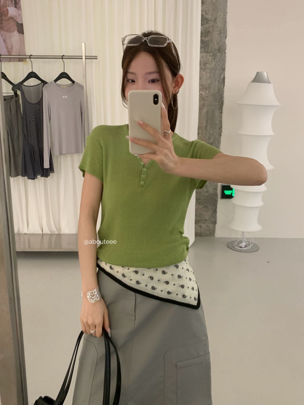 db1e35d1954eaa18ad46f05d05c58096