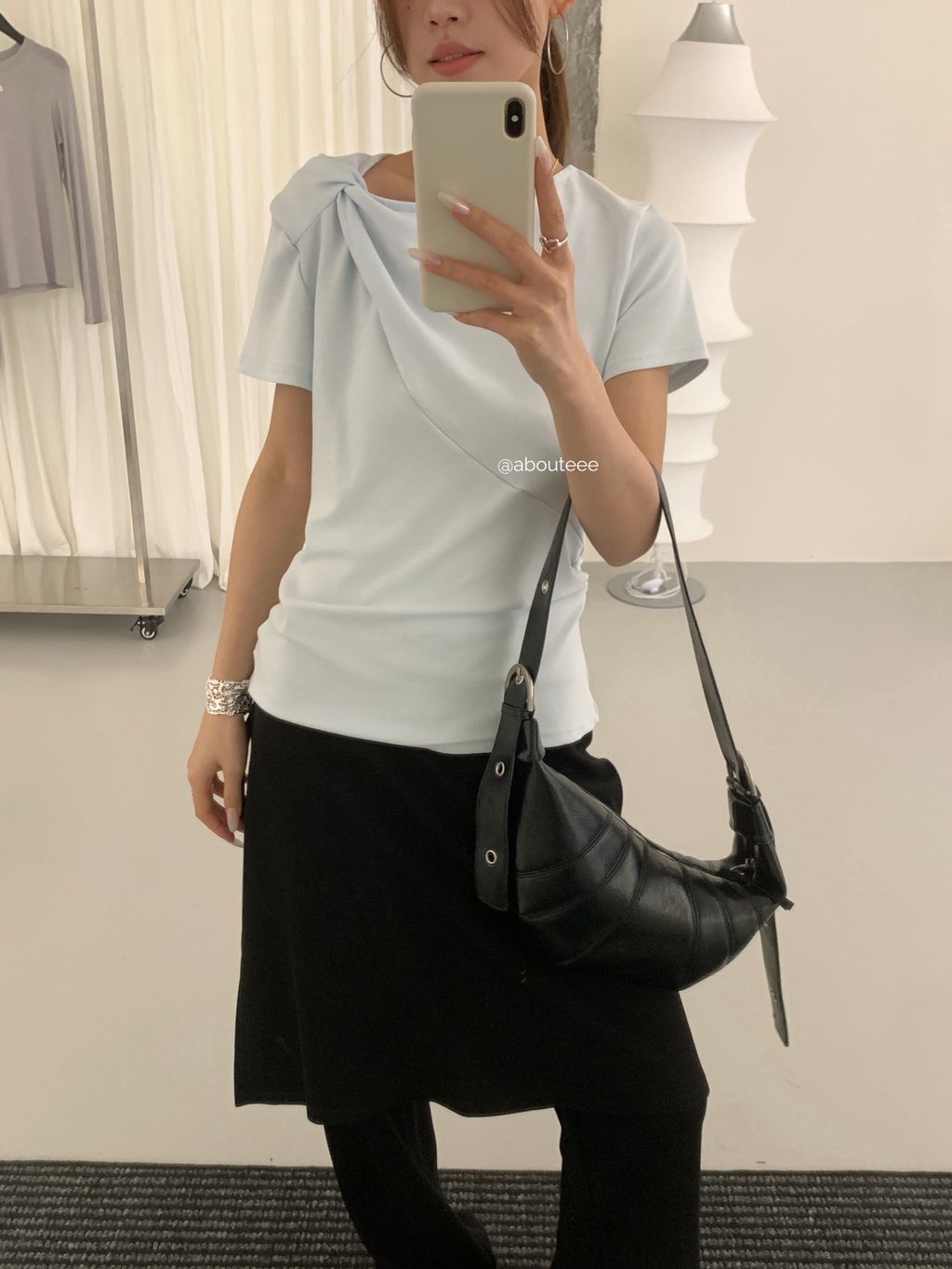 5e370d165637daa5341209bbef765ddf