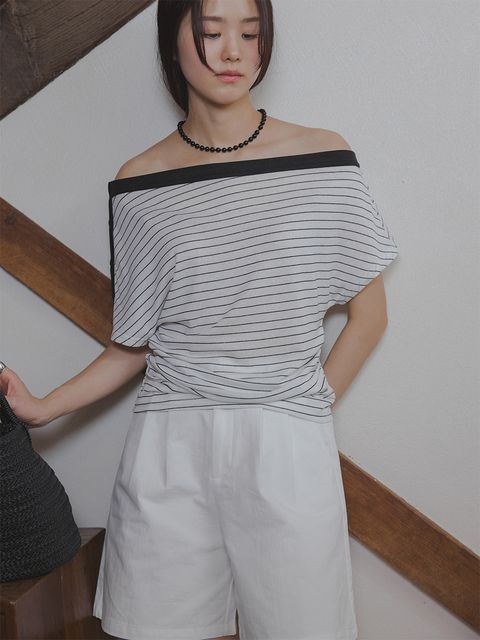 d825c573cb01a93f78941fc3b8817035