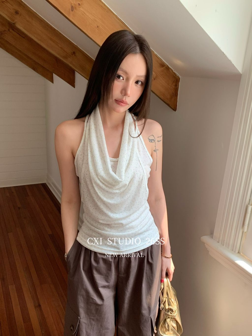 ad98e5bc35d34c0b9033529fac34f755