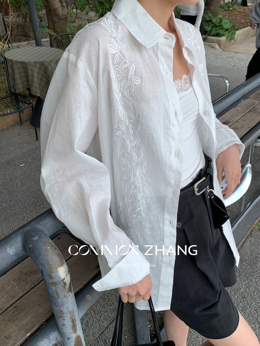 657724c3d07575cba834f5a9735e59a2