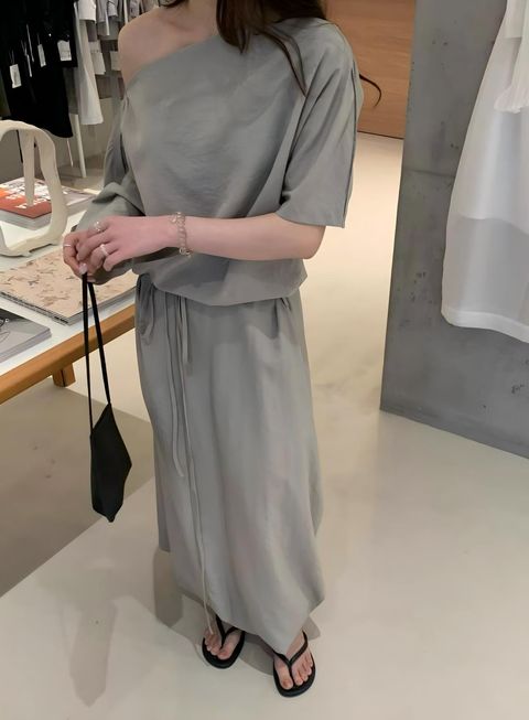 320ba7061bf740ba0391aa3aeddd0bc4