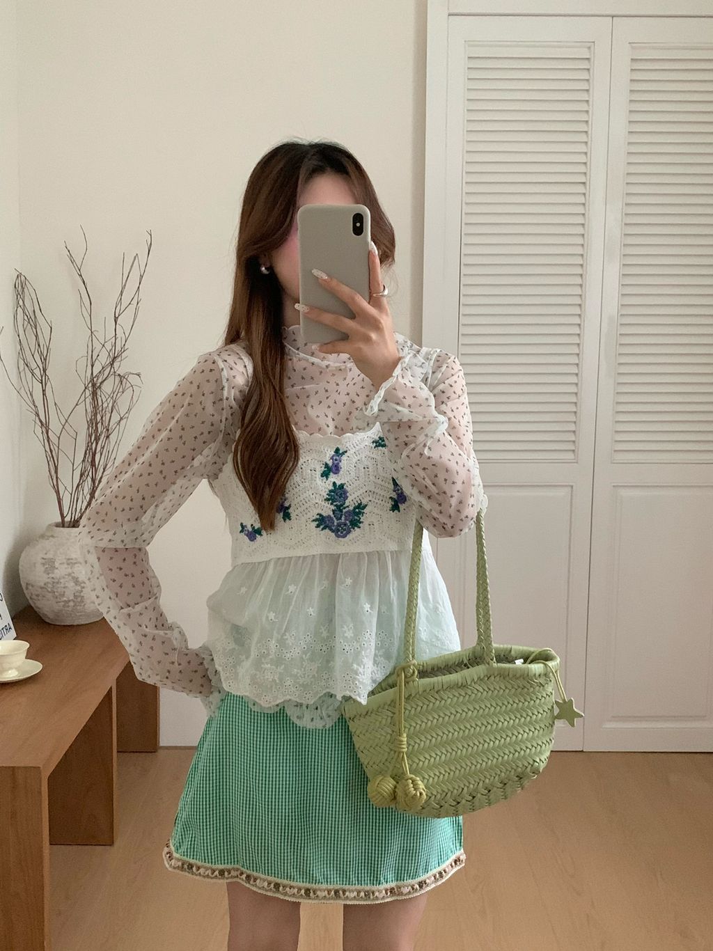 790e1adb66f7565e79fbca4044f6f8f1