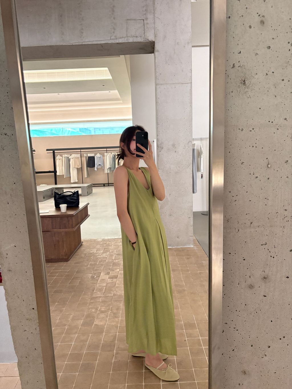 04a8f516e1c50432fada75bdc05a72e1