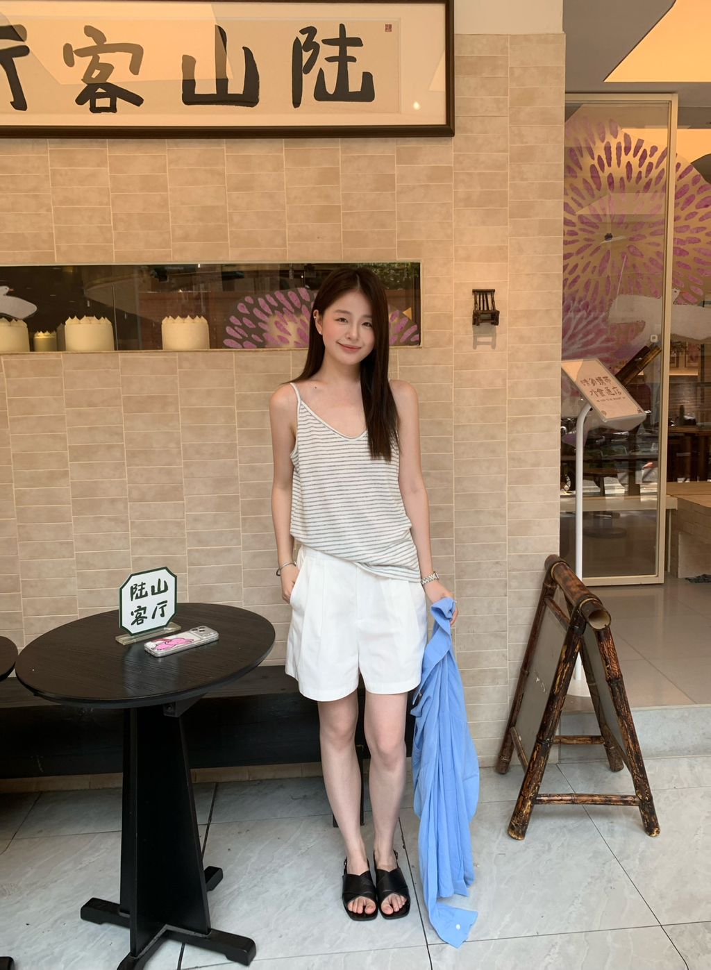 17ec6b09a35ede8725d35582713a8ade