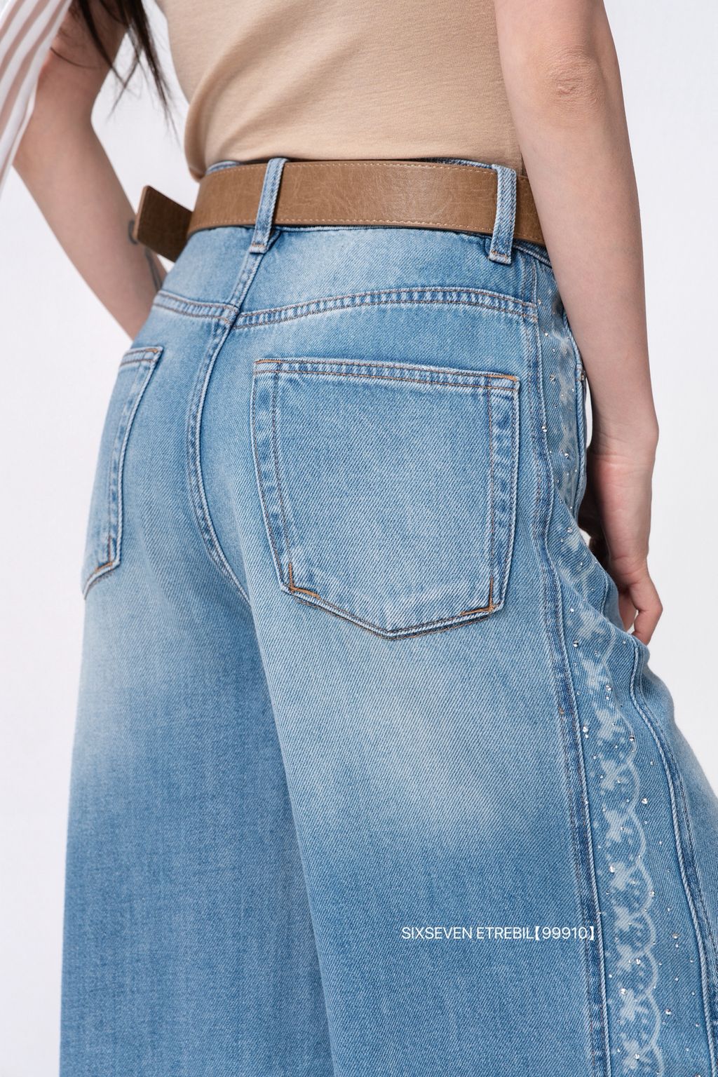 96e8465fd1840d4d88dcf3f110b32ff6