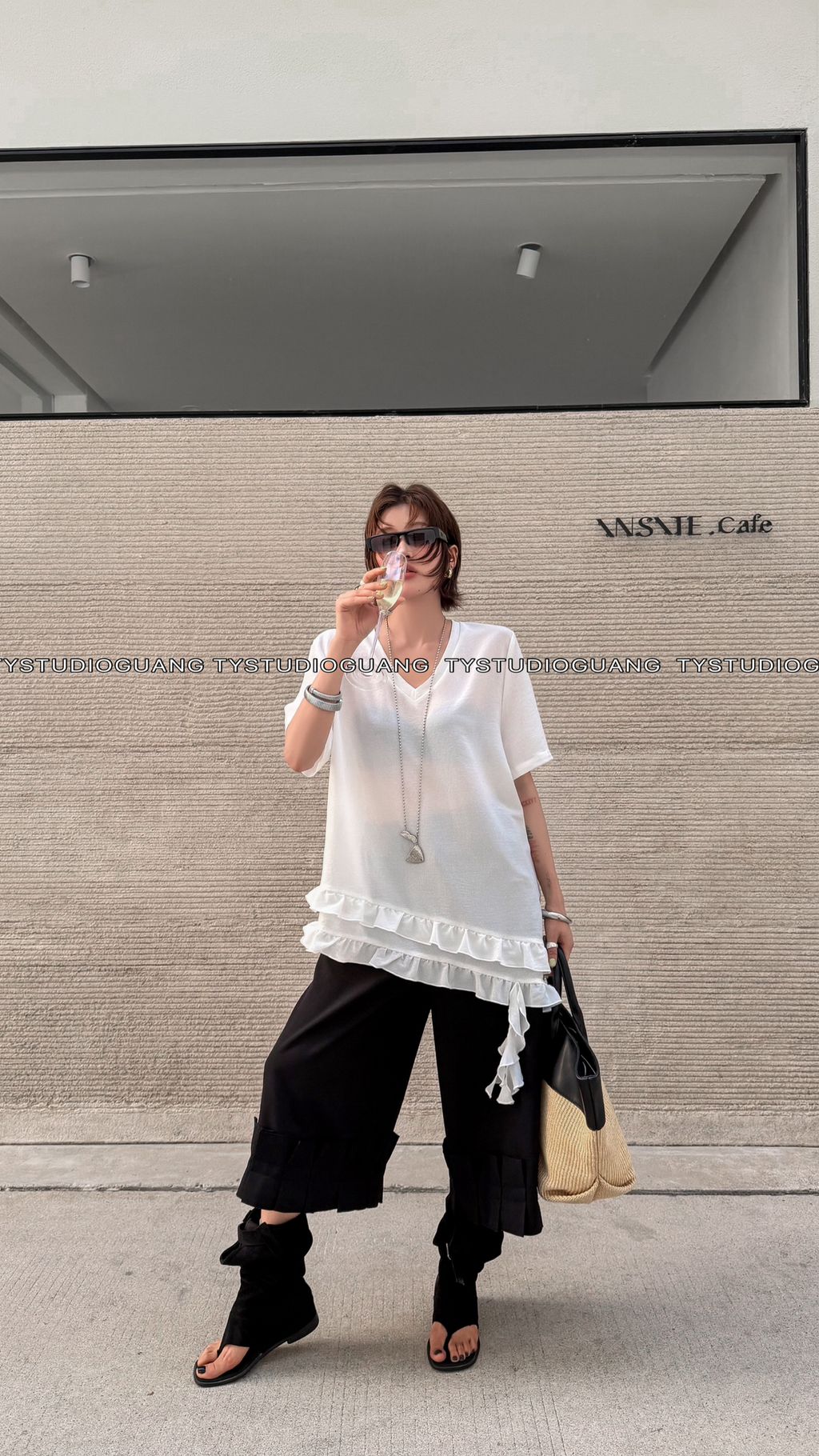 78c24ef6d1416ad81ad27738491c10f2