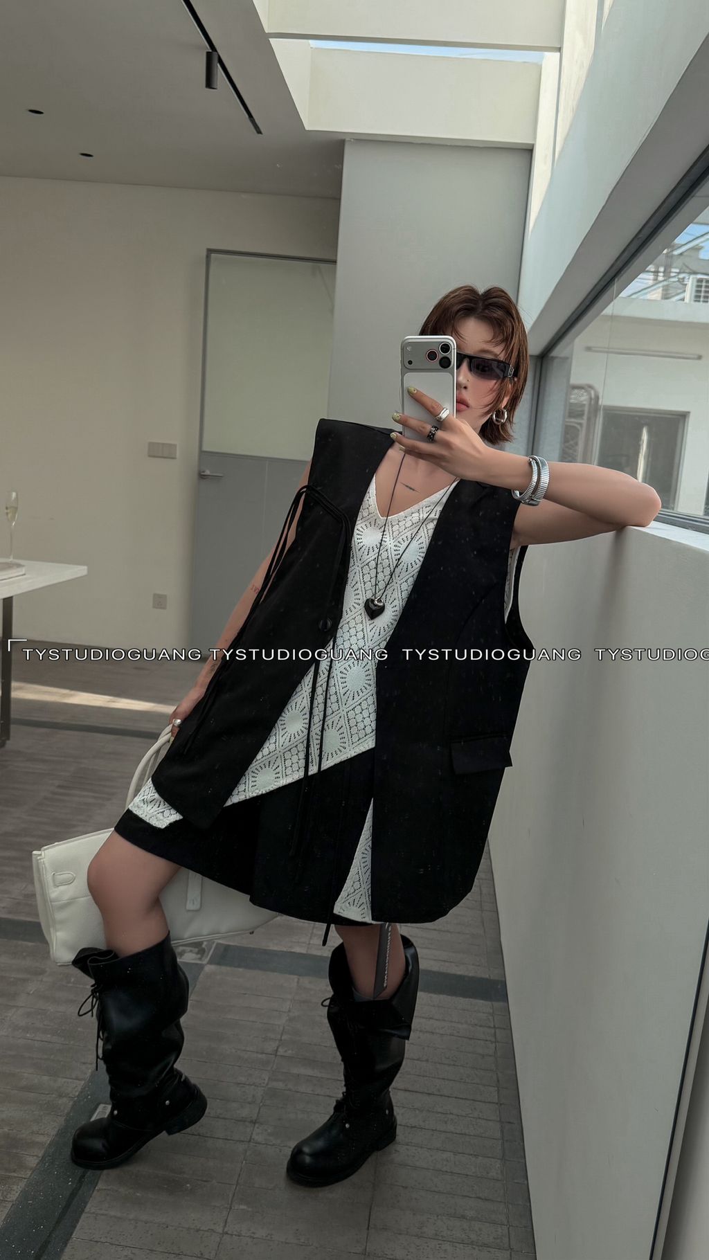 c0c0ecf783ee3283a6a0ea80a1fd67a1