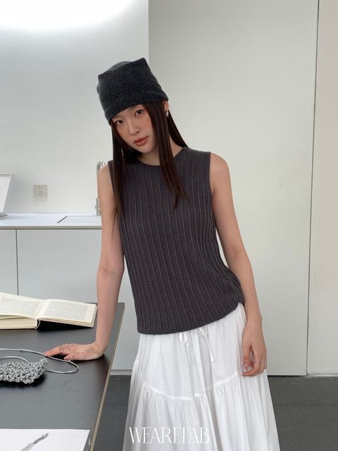 990eb2062ee4fc71bbda15f4a21e3317