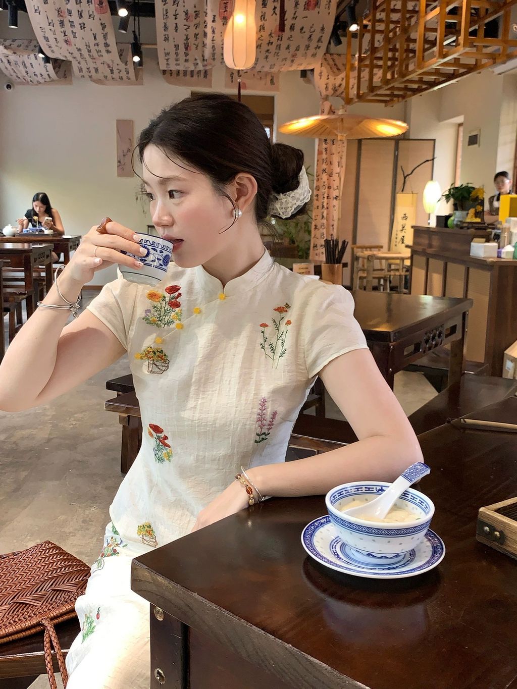 25be0f4ee32c3de7e83c08a90f7fb725