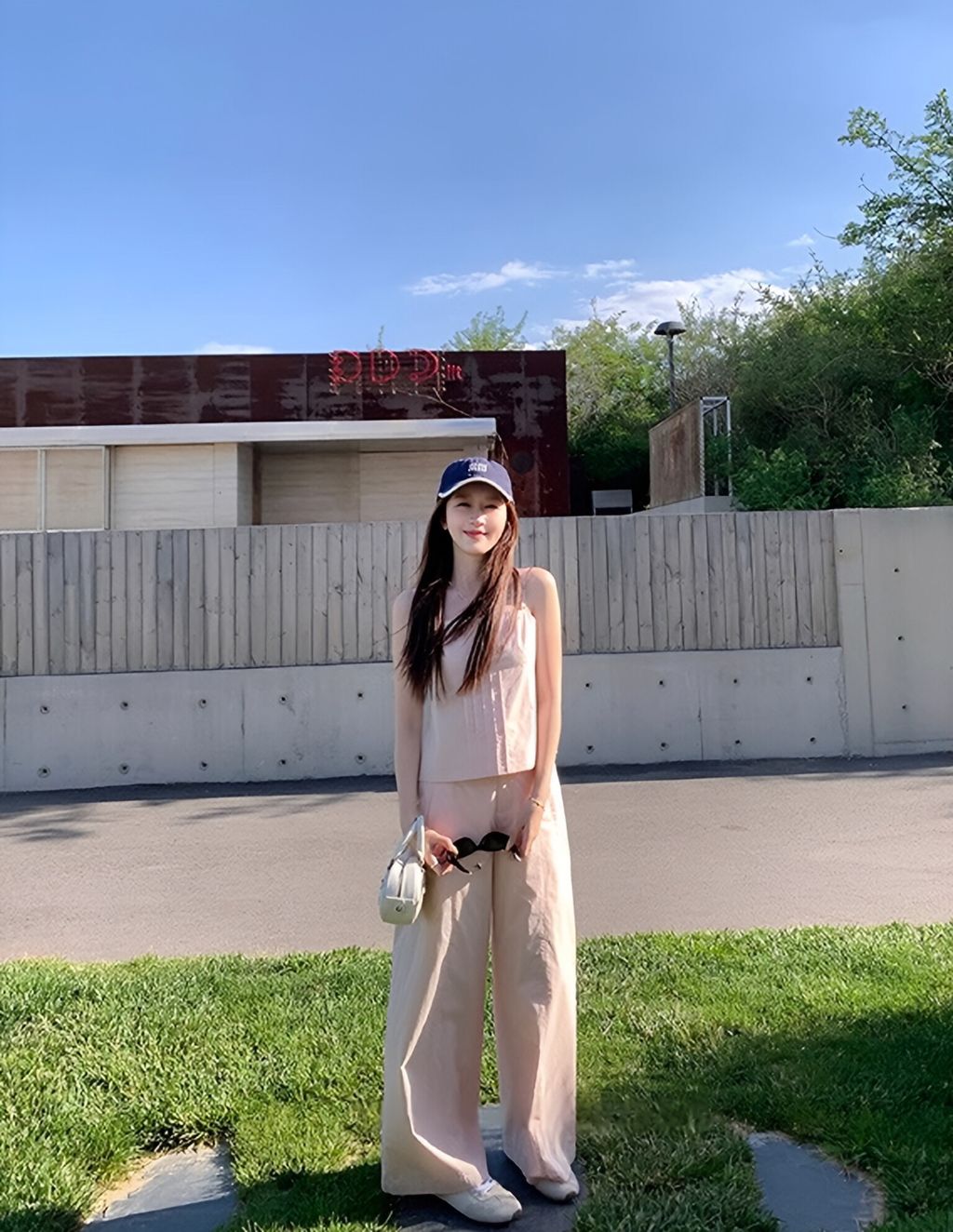 cf3e3b0c43474da7a24feb2ad214296e