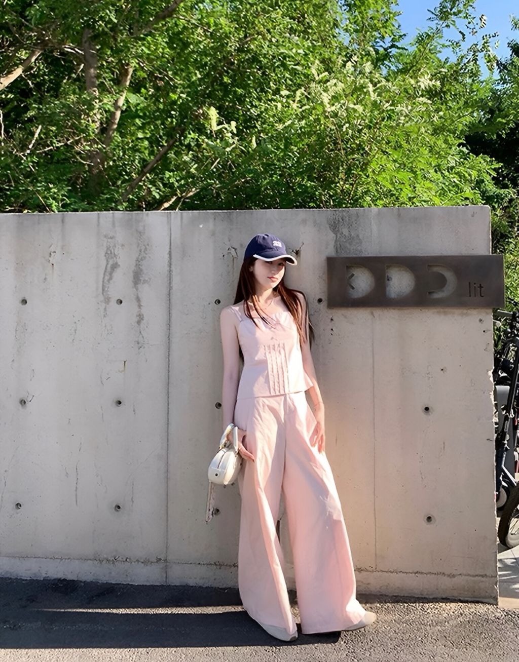 f2aa228791a61e95285baf3e0ff72327