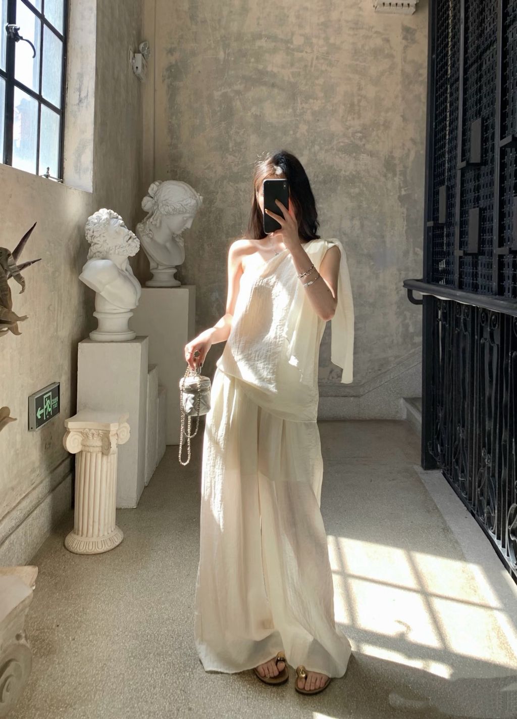 4568166f2f0217bf745a21e4f6392008