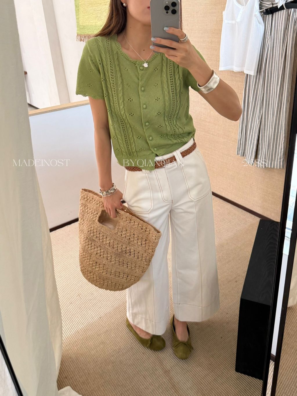 3c649812c24397cc740b7ba6456e3d39