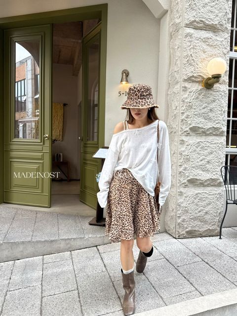 33002656928a6c82c39176b180bff632