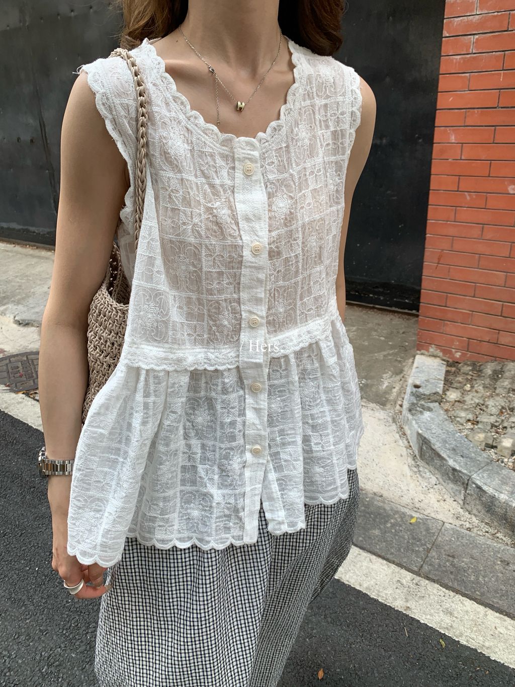 853c4380ad794a3b2adc4948d106480b