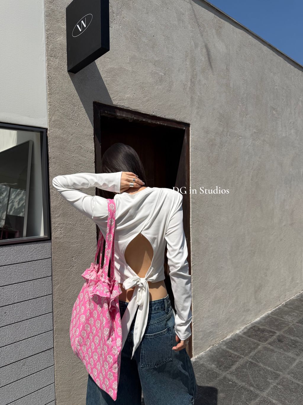 77bff47fad844164c58cdbdad8361899