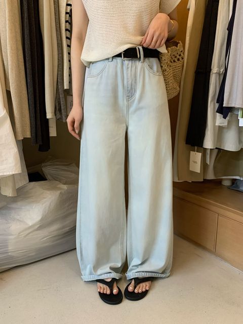 f47c58877b274e9e1d11f51c452c7d4d