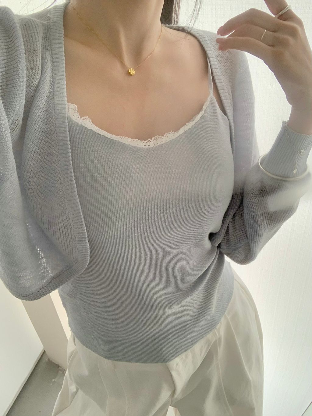 1247717125f363557420de6b82d2b706