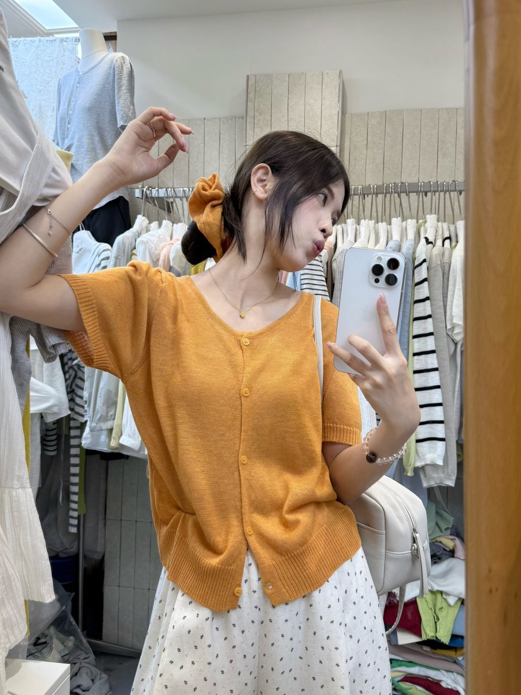 77740be7adf34a428813ad207036afb3