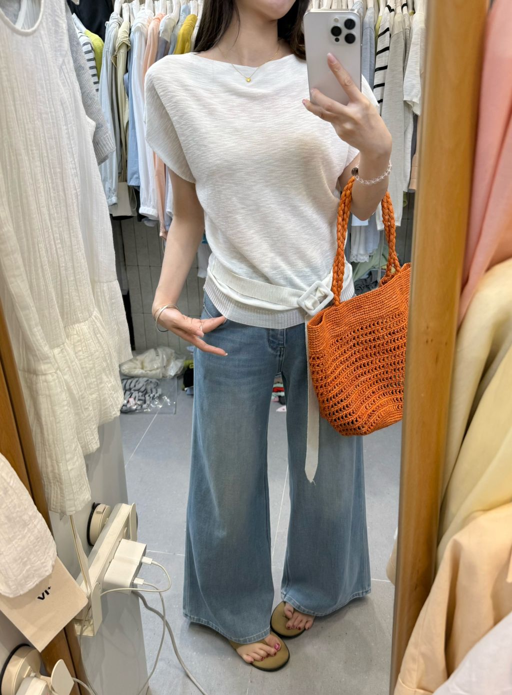 eb9210d25a57d1135c3e02893d69c1dc