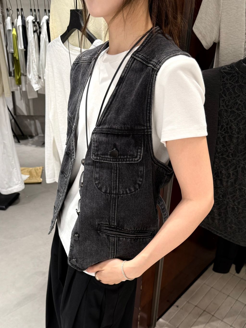 69599a52a3cf96e898d2a57576f0f075