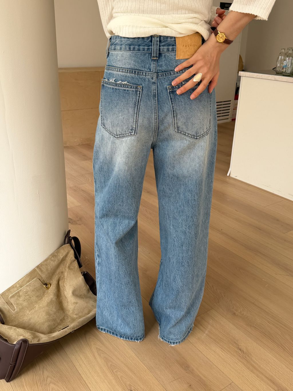 79d2be3b2994468606795d0034a6d356