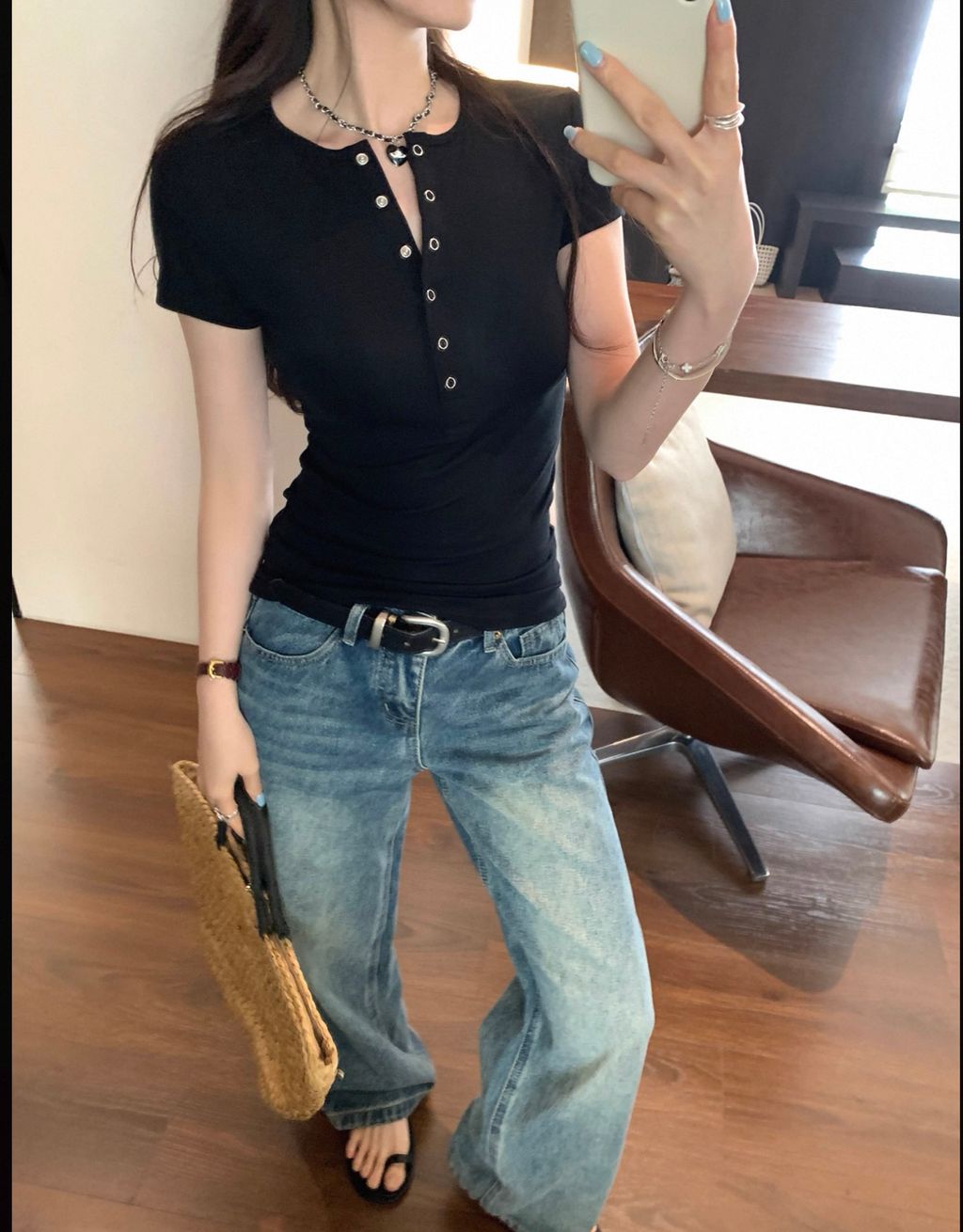 f71b730d231f23d858967b43b33e1241